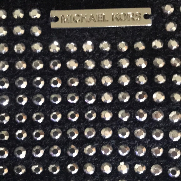 black studded MICHAEL KORS head warmer NWT🌲 - Picture 2 of 4